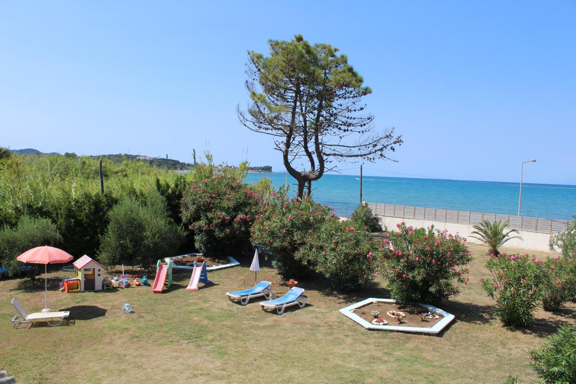 Anastazia'S Seaside Apartments Roda  Zewnętrze zdjęcie